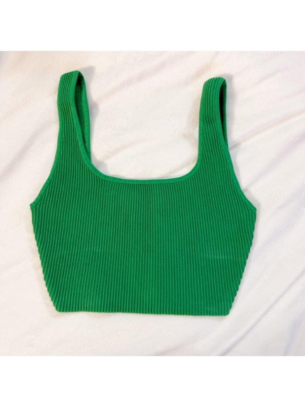 Babaton Aritzia Sculpt Knit Squareneck Cropped Tank Green XS